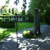 Ljushållare kyrkans minneslund